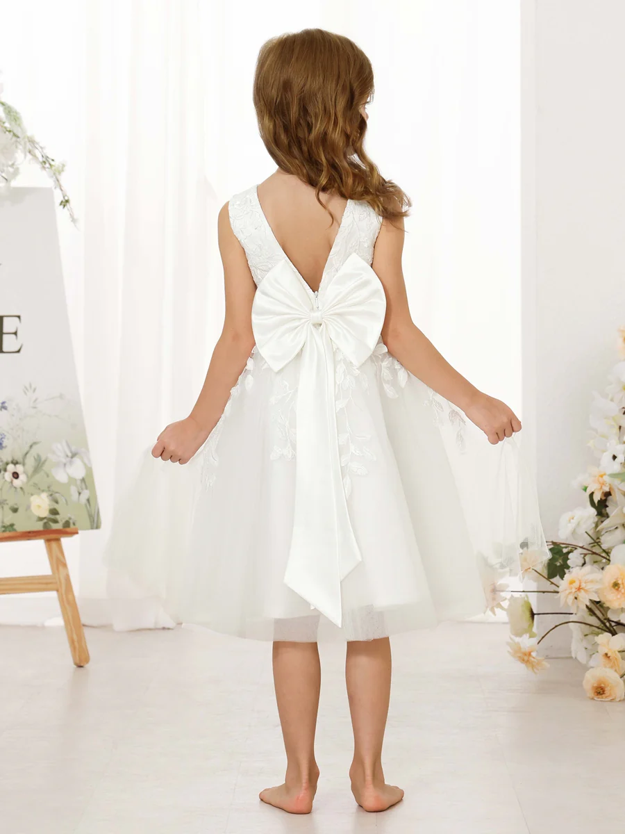 A-Line/Princess Lace Sleeveless V-Neck Knee-Length Flower Girl Dresses - Image 4