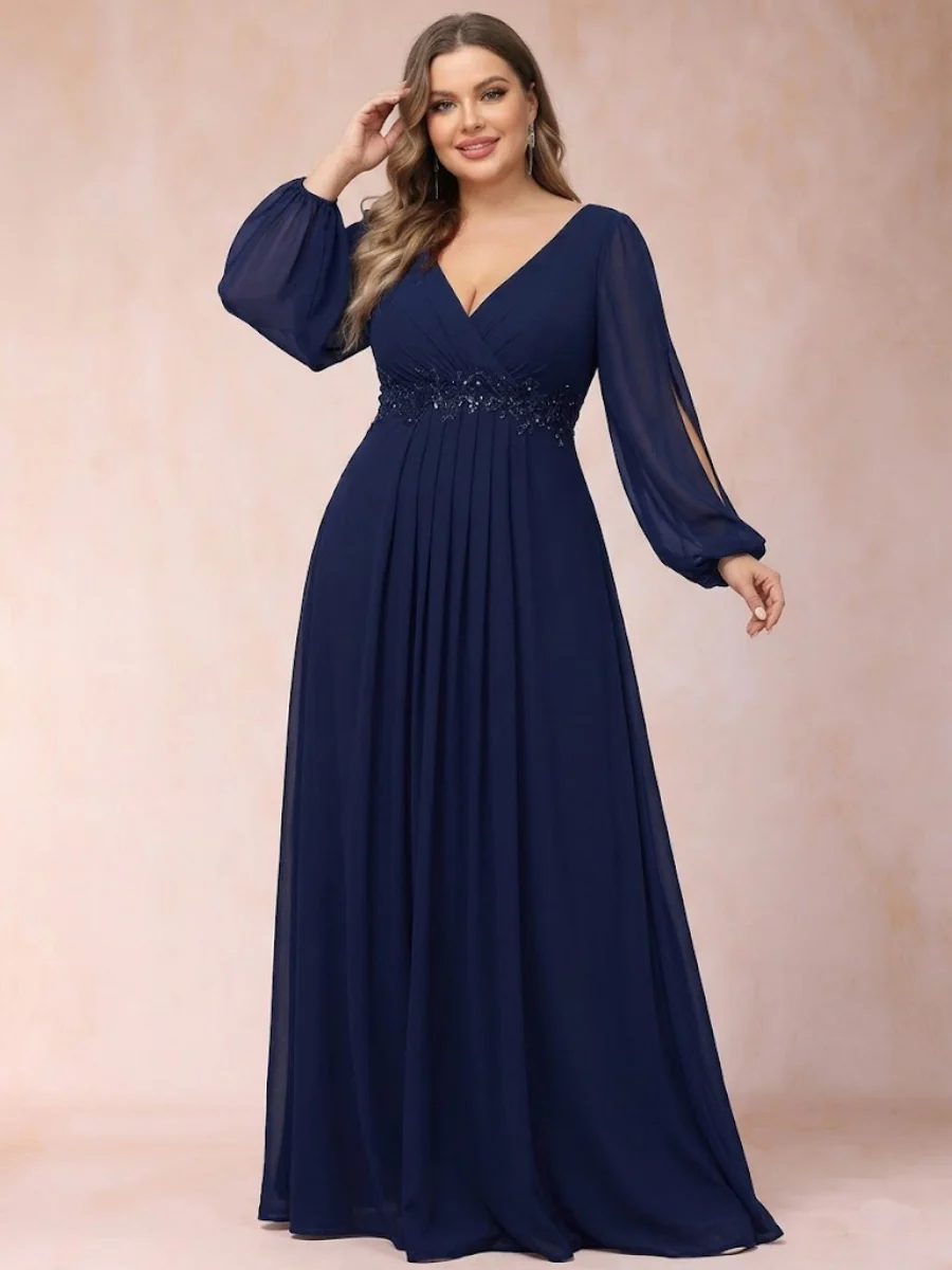 A-Line/Princess V-Neck Long Lantern Sleeves Plus Size Mother of the Bride Dresses with Applique