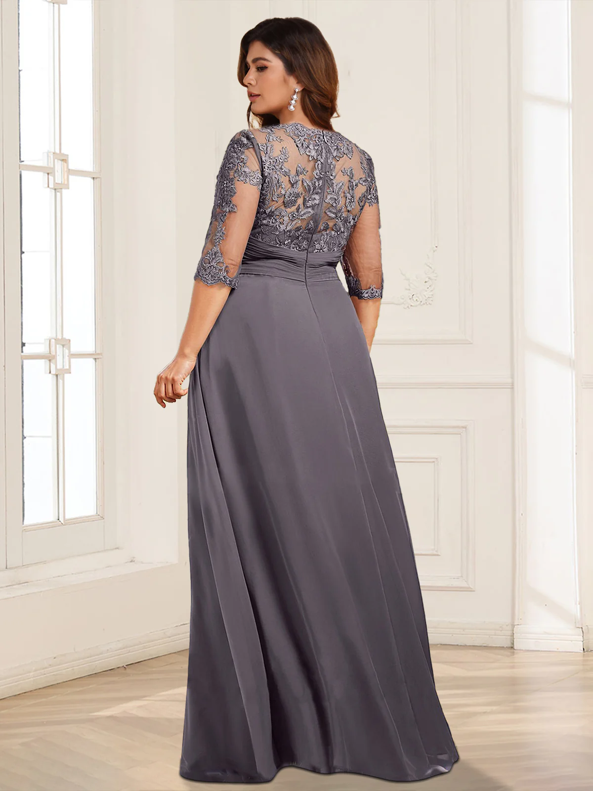 Chiffon A-Line/Princess Illusion Neck Plus Size Mother of the Bride Dresses With Appliques Lace - Image 2