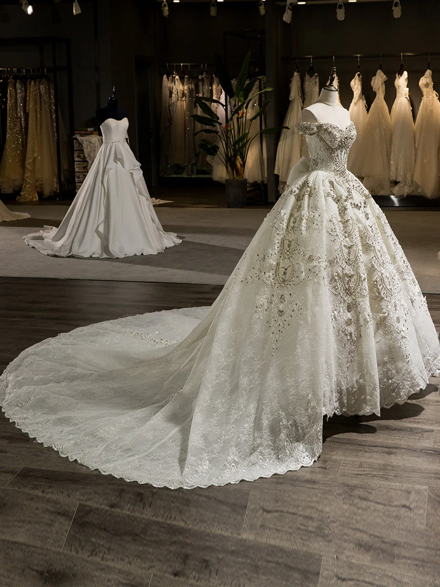 Gorgeous Off-the-Shoulder Chapel Train Ball Gown Wedding Dresses with Bowknot & Beading Appliques - Image 3