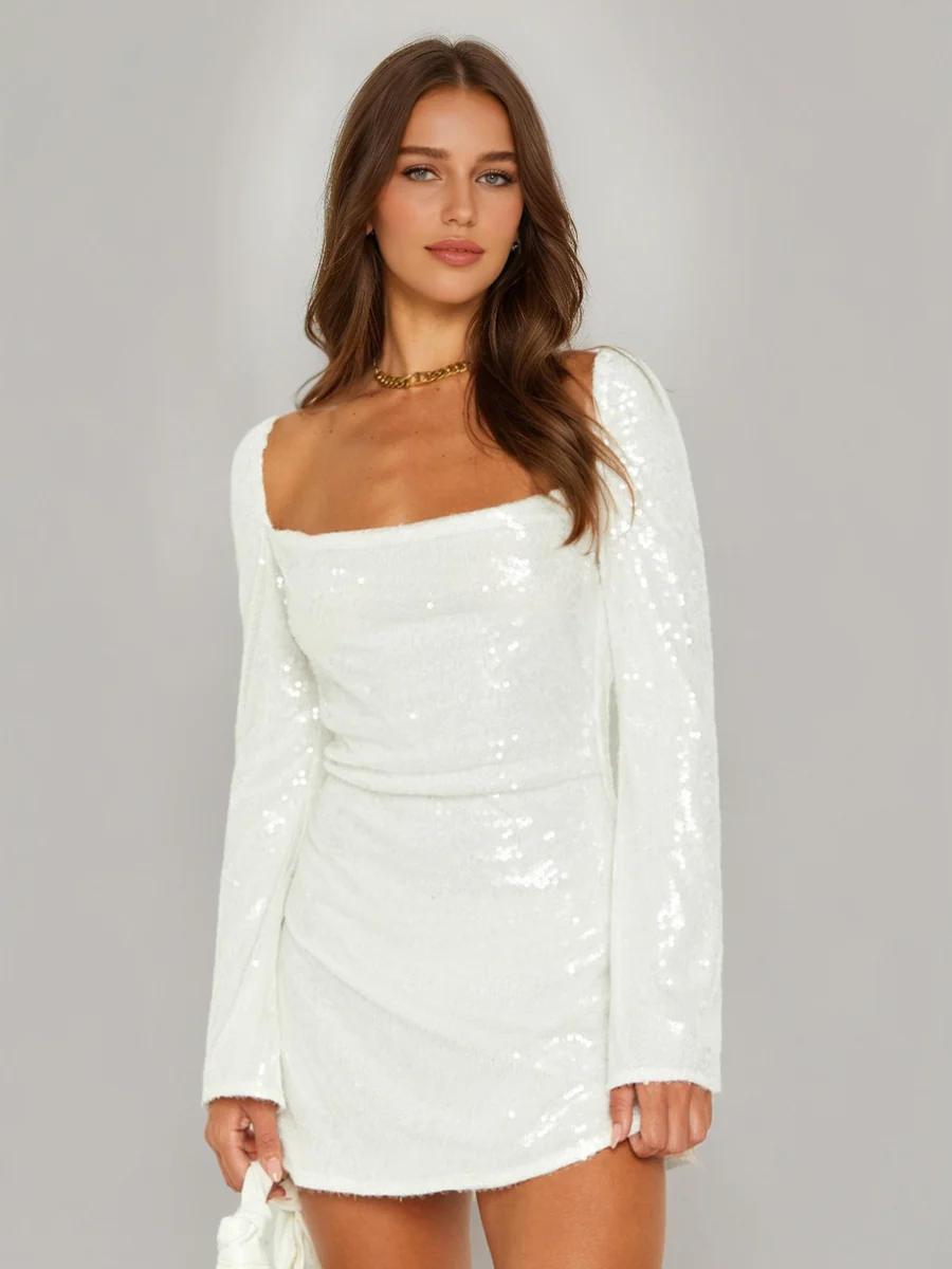 Sheath/Column Cowl Neck Long Sleeves Short Sequined Homecoming Dresses