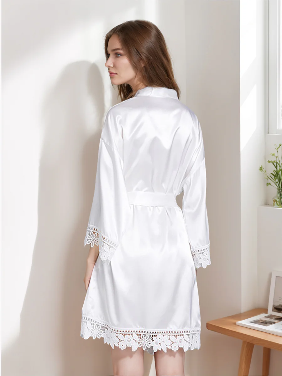 Women's Long Sleeves Short/Mini Bridal Robes with Appliques - Image 2