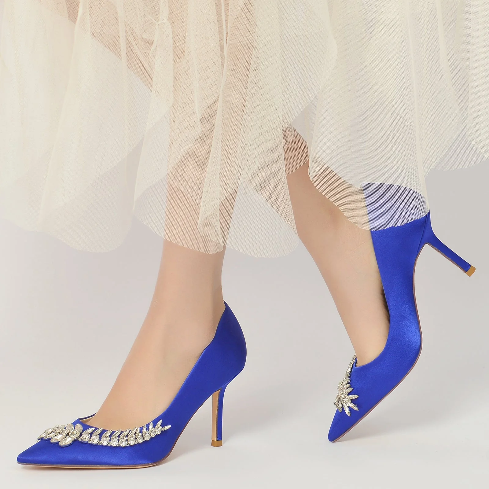 Women's Stiletto Heel Silk Satin With Rhinestone Closed Toe Evening Shoes - Image 5